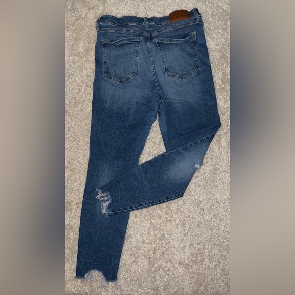 Lucky Brand Women's Dark Blue Skinny Jeans - Picture 3 of 4